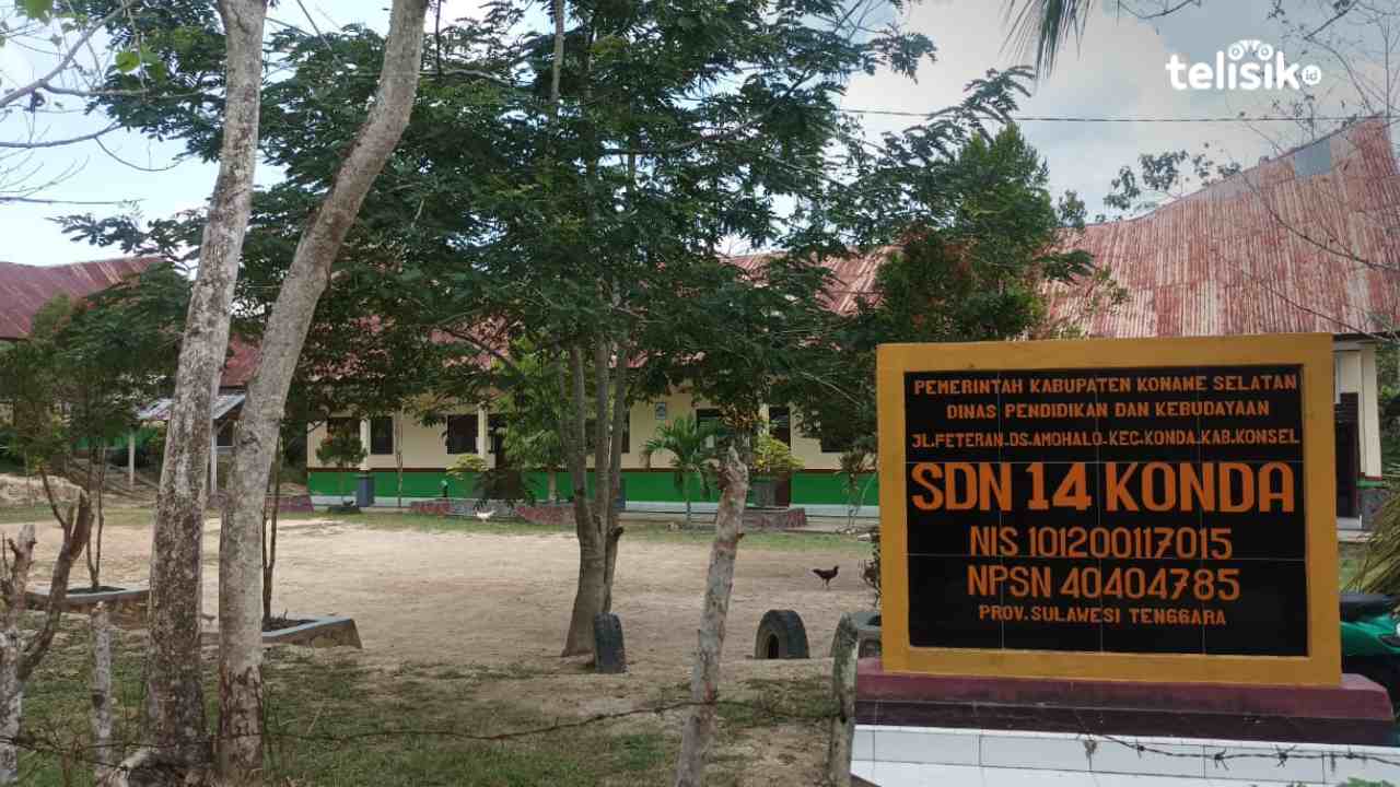 SDN 14 Konda, Konawe Selatan, minim siswa dan fasilitas yang sekolah terancam ditutup. Foto: Evy Septiana Warsito/Telisik