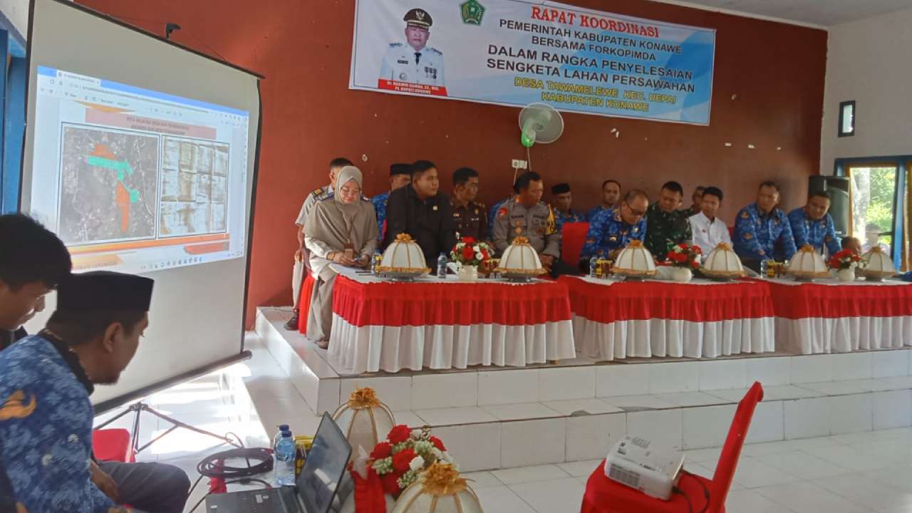 Sengketa lahan persawahan di Desa Tawamelewe, Kecamatan Uepai, Bakal diselesaikan melalui jalur hukum. Foto: Ist.