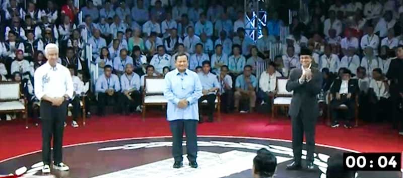 Debat perdana Capres 2024 yang digelar oleh KPU RI. Foto: Tangkapan layar video