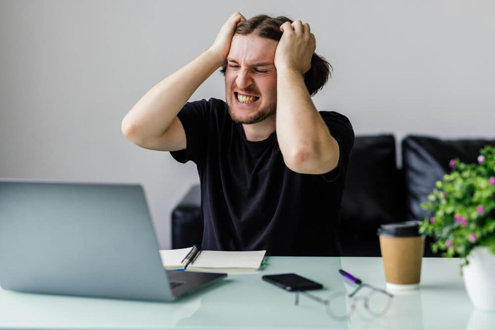 Anxiety disorder atau gangguan kecemasan adalah perasaan yang normal bagi seseorang ketika mereka mendengar berita atau berada dalam situasi yang membuat mereka takut. Foto: Repro Mitrakeluarga.com