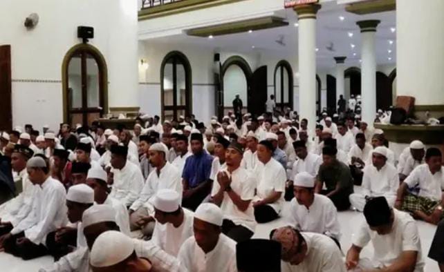 Nisfu Syaban adalah malam pertengahan bulan Syaban yang dikenal memiliki berbagai keutamaan. Foto: Liputan6.com 