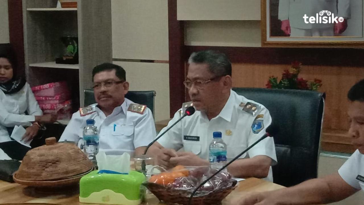 Plt Bupati Muna, Bachrun Labuta akan mencalonkan diri di Pikada. Foto: Sunaryo/Telisik
