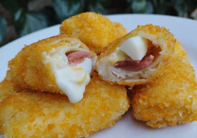 Siapa yang tak tergiur dengan lezatnya risol mayo, Telisik membagikan resep membuatnya ala Margo yang viral di TikTok. Foto: Resepedia