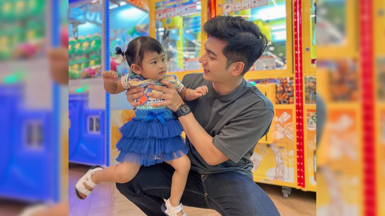 Setelah digugat cerai oleh Ria Ricis, Teuku Ryan melalui kuasa hukumnya mengungkapkan punya keinginan untuk rujuk. Foto: Repro Instagram Teuku Ryan