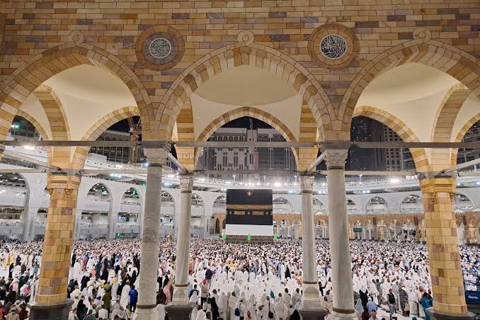 Terdapat sejumlah syarat untuk bisa menjadi imam Masjidil Haram Mekkah. Foto: Repro Antara