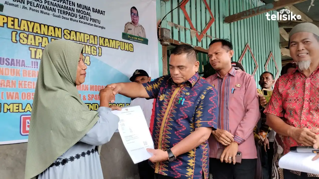 Launching program inovasi Sapa Kampung, Pemda Muna Barat memberi pelayanan gratis pengurusan NIB. Foto: Putri Wulandari/Telisik