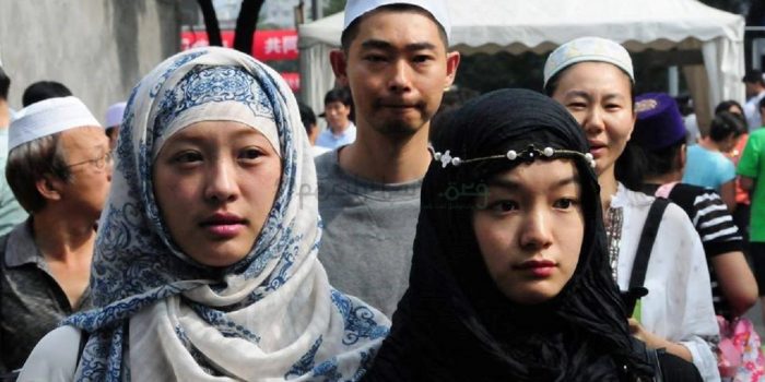 Pemerintahan Partai Komunis China melarang anak-anak di bawah usia 16 tahun belajar dan menjalankan agama di Linxia, kawasan mayoritas muslim di sebelah barat China. Warga setempat menyebut upaya itu sengaja dilakukan pemerintah untuk menghapus Islam dari
