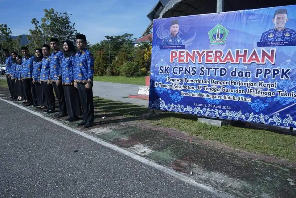 Belasan honorer di Kolaka Utara batal menerima SK P3K setelah kelulusannya dianulir Kementerian PAN-RB. Foto: Diskiminfo Kolaka Utara