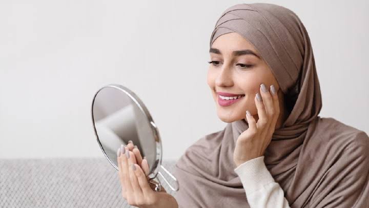 Sejumlah bahan alami dapat membantu warga menjadi glowing. Foto: Getty Images/iStockphoto/Prostock-Studio