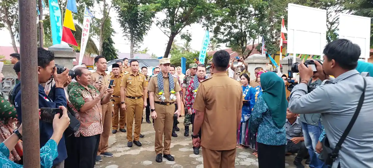 Penilaian dan verifikasi lapangan, lomba Kampung KB tingkat Provinsi Sulawesi Tenggara, BKKBN kunjungi Kabupaten Kolaka. Foto: Ist.