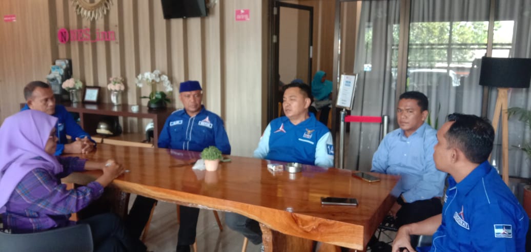 Ketua DPC Demokrat Muna, Awal Jaya Bolombo mengajukan gugatan di MK. Foto: Ist.