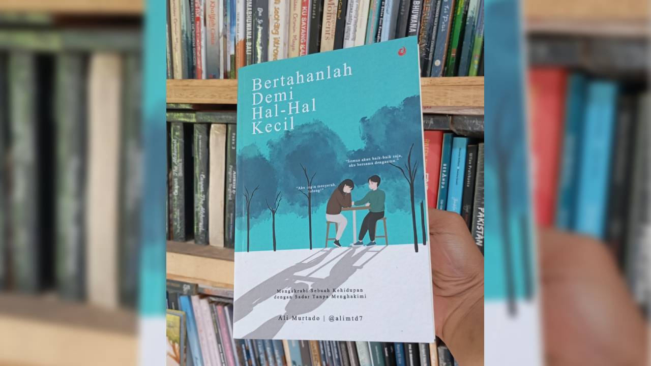 Buku ini menguraikan berbagai gejolak permasalahan dalam hidup yang sangat kompleks. Foto: Ist.