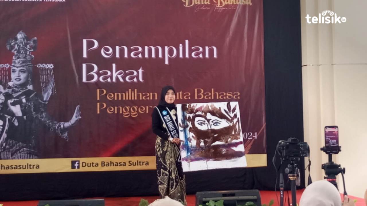 Misna Intan Purnamasari, salah satu finalis Duta Bahasa Sulawesi Tenggara yang menunjukkan bakat melukisnya hingga menjadi penampil bakat terbaik. Foto: Nur Fauzia/Telisik