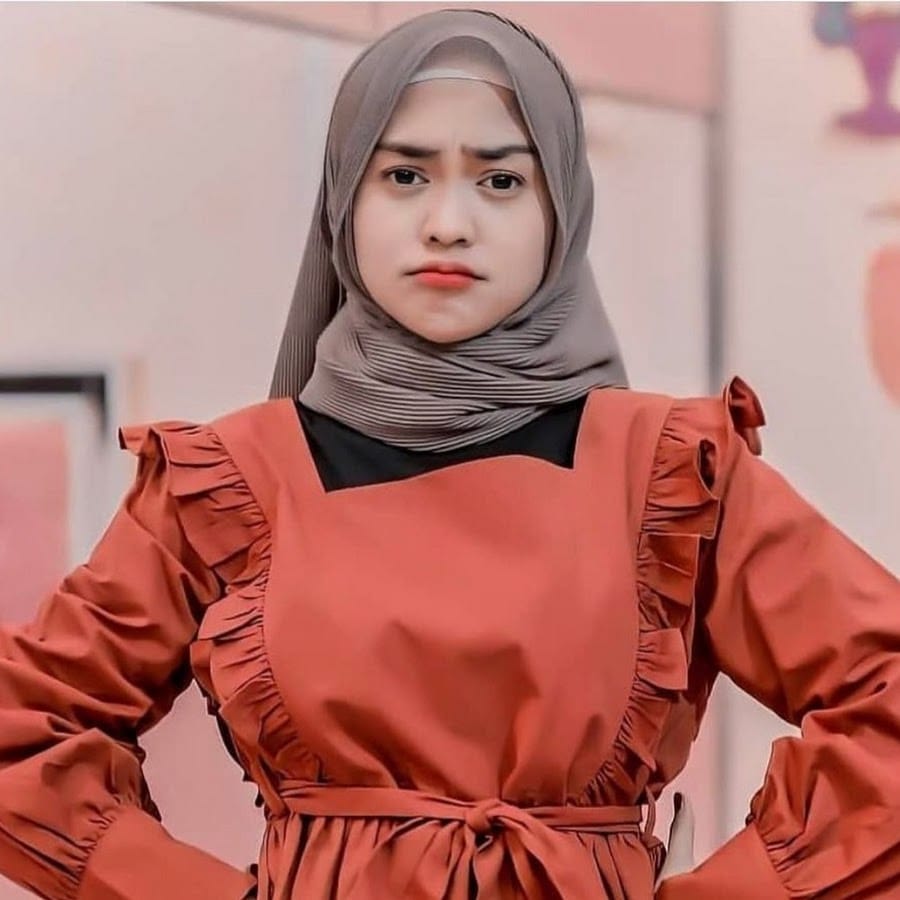 Ria Ricis termasuk YouTuber sukses asal Indonesia yang memiliki pengikut di YouTube dengan jumlah fantastis. Foto: Repro google.com