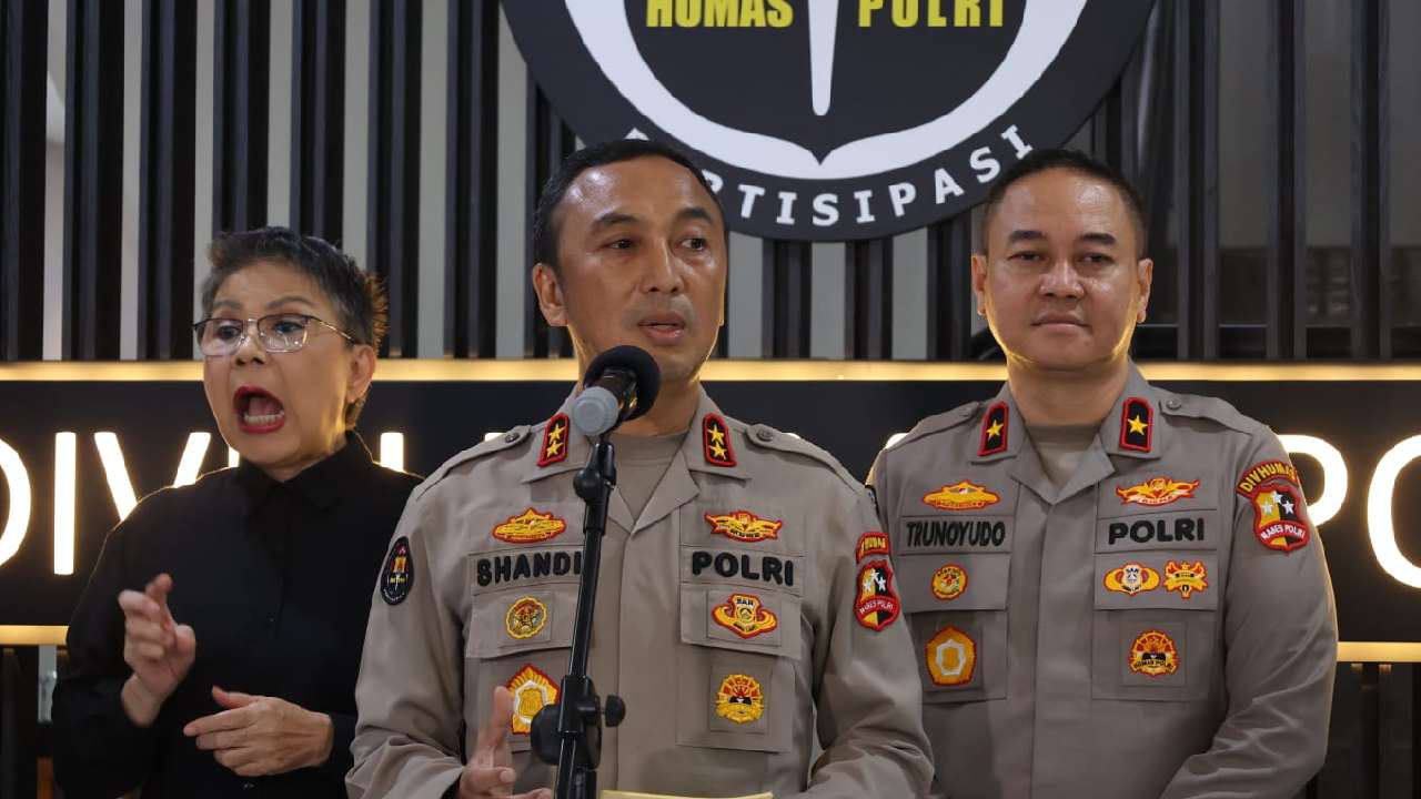 Kadivhumas Polri, saat menyampaikan keterangan dihadapan awak media. Foto: Ist.