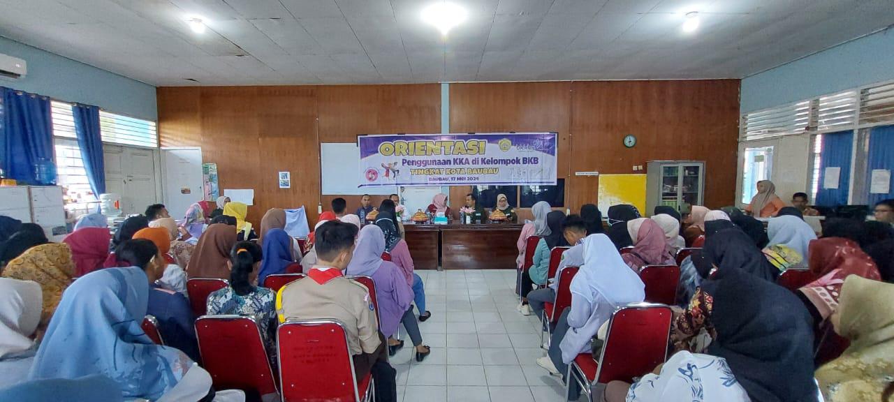 Orientasi penggunaan KKA, di aula Dinas PP dan KB Kota Baubau. Foto: Ist.
