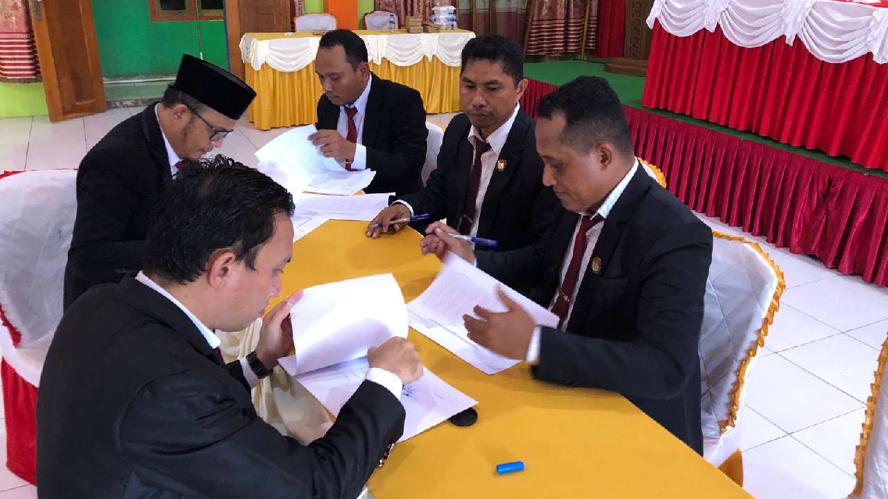 KPU Buton Selatan Gelar Rapat Pleno Penetapan Jumlah Kursi dan Nama Anggota Terpilih DPRD Kabupaten Buton Selatan. Foto: dok. KPU Buton Selatan