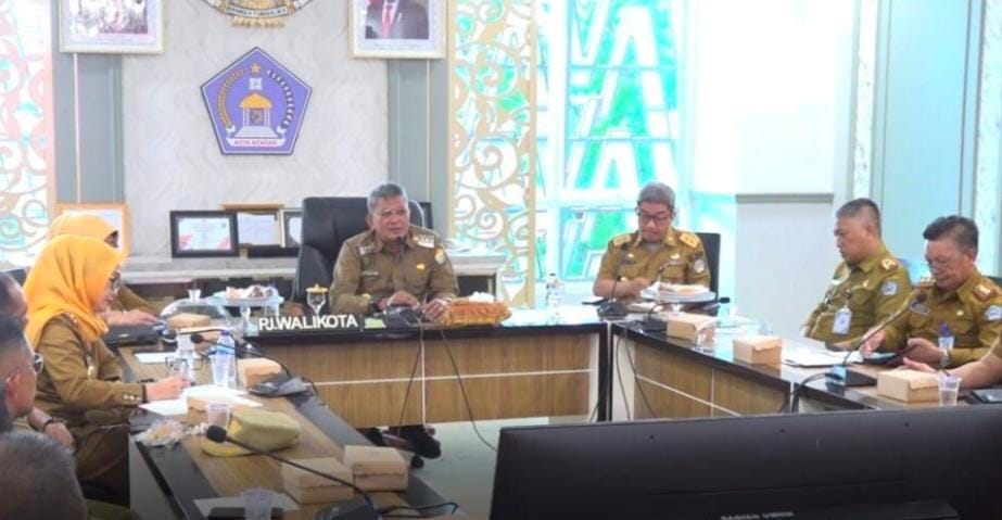 Rapat koordinasi penataan Kota Kendari bersama instansi terkait,  yang dipimpin Pj Wali Kota Kendari Muhammad Yusup. Foto: Ist.