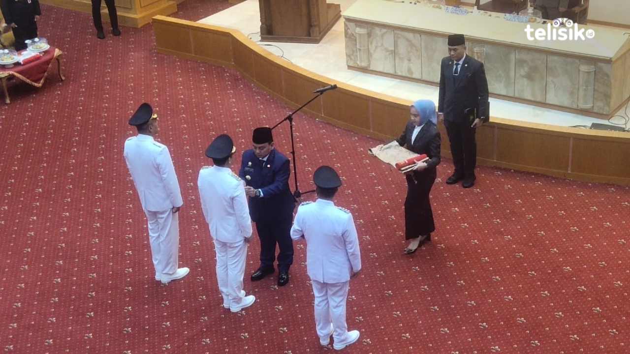 Pj Bupati Buton, Pj Bupati Buton Selatan, Pj Bupati Buton Tengah resmi dilantik oleh Pj Gubernur Sulawesi Tenggara, Andap Budhi Revianto. Foto: Erni Yanti/Telisik