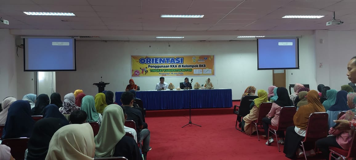 Prosesi orientasi penggunaan KKA bagi 60 kader BKB di Buton. Foto: Ist.