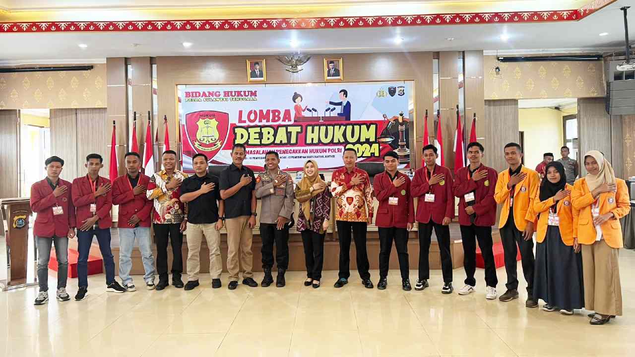 Peserta Lomba dari Universitas Halu Oleo (UHO), Universitas Muhammadiyah Kendari (UMK), dan Universitas Sulawesi Tenggara (Unsultra). Foto: Ist.