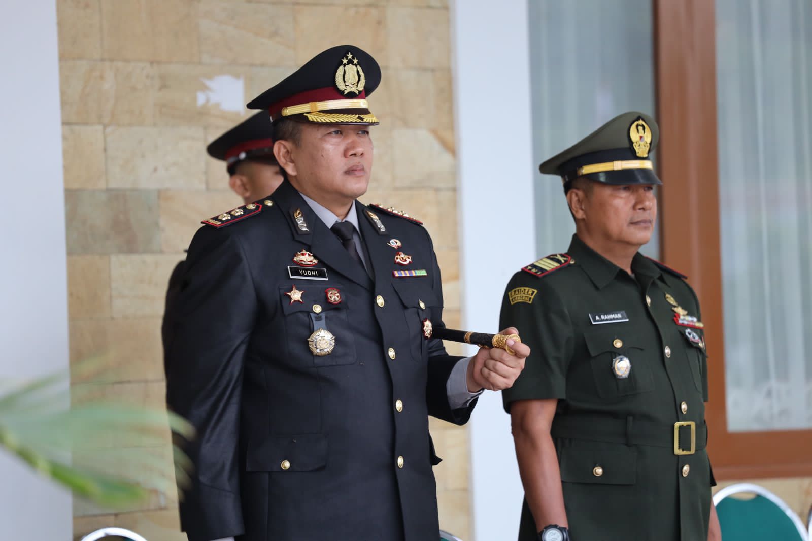 Profil lengkap Kapolres pertama di Kolaka Timur, AKBP Yudhi Palmi DJ, yang miliki segudang pengalaman dan jabatan strategis di Riau. Foto: Ist