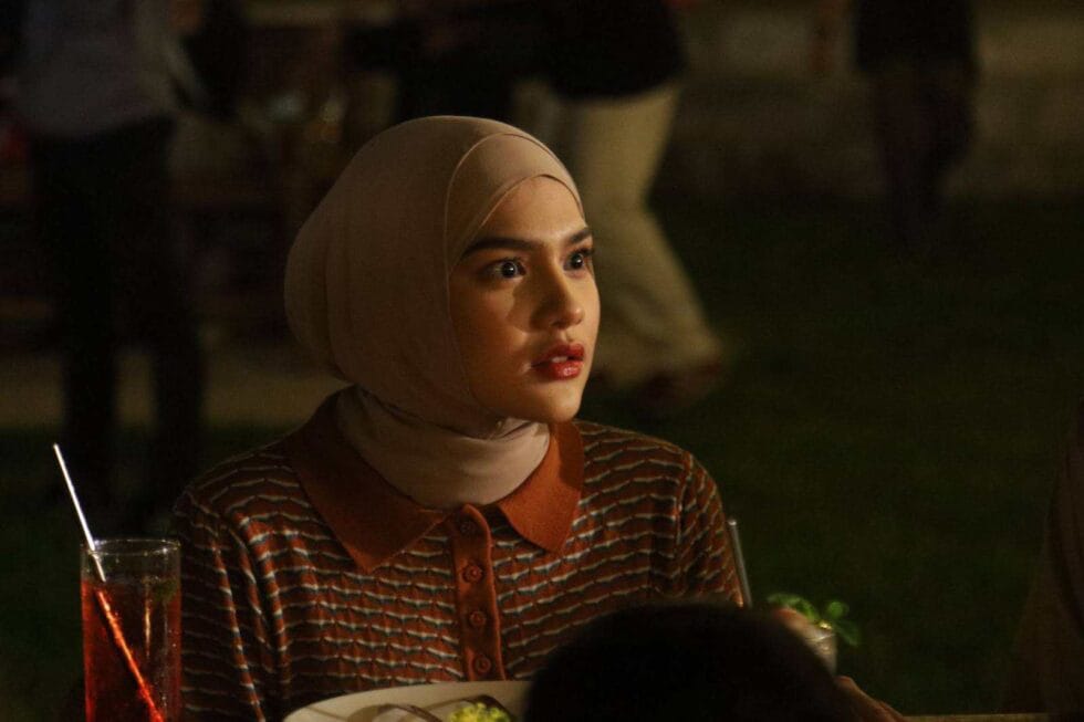 Salah satu adegan dalam film Ipar Adalah Maut. Foto: Repro mdentertainment.com