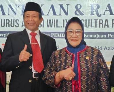 Beredar foto Tina Nur Alam digadang berpasangan dengan Usman Rianse di Pilgub Sulawesi Tenggara. Foto: Ist.