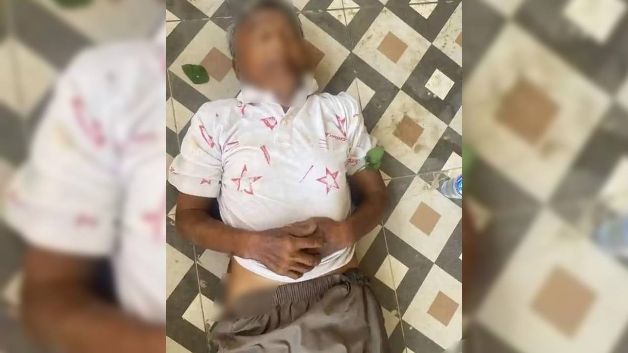 Mayat pria parubaya di Kendari ditemukan oleh warga. Foto: Ist.