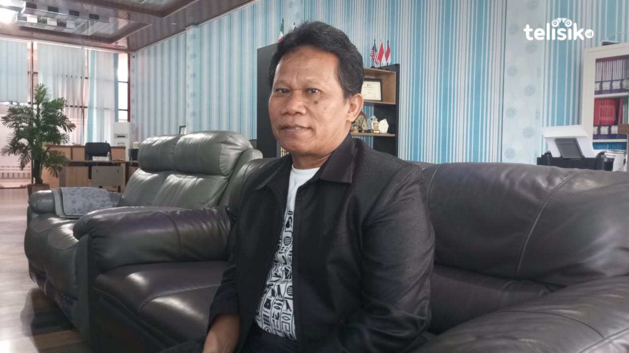 Kepala yayasan Ummusabri, Dr. H. Supriyanto, MH usai diwawancarai. Foto: Nur Fauzia/Telisik