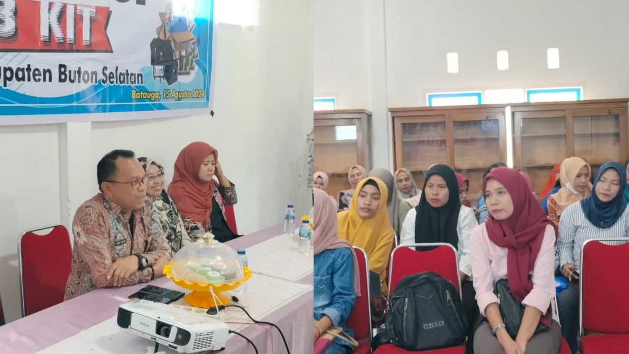 BKKBN Sulawesi Tenggara saat memaparkan progrma BKB di hadapan masyarakat Buton Selatan. Foto: Ist.