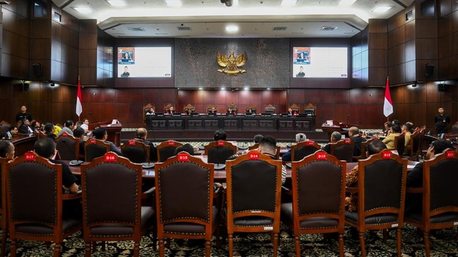 MK mengabulkan sebagian gugatan yang diajukan Partai Buruh dan Partai Gelora terhadap UU Pilkada. Foto: Repro antaranews.com