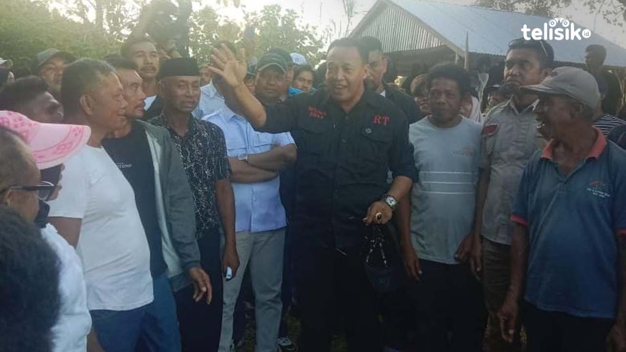 Kunjungan Rahmatnya Muna di Desa Lakaoduma, Kecamatan Watoputi disambut baik oleh masyarakat setempat, Sabtu (28/9/2024). Foto: Putri Wulandari/Telisik