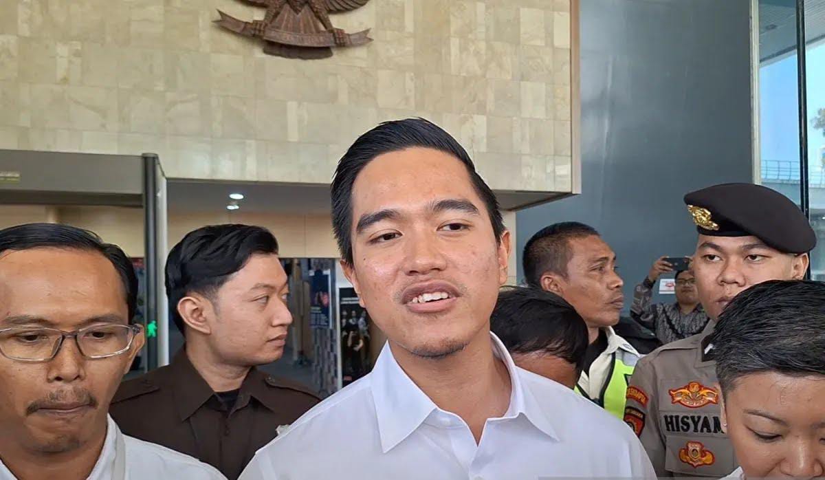 Ketua Umum PSI Kaesang Pangarep saat menyambangi Gedung Pusat Edukasi Antikorupsi KPK, Jakarta Selatan. Foto: Repro Antara