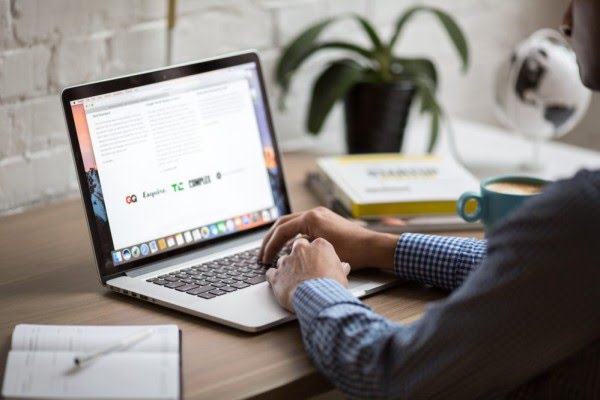 5 cara ini dapat menghapus sampah file di laptop agar tidak lemot. Foto: Repro pexels.com