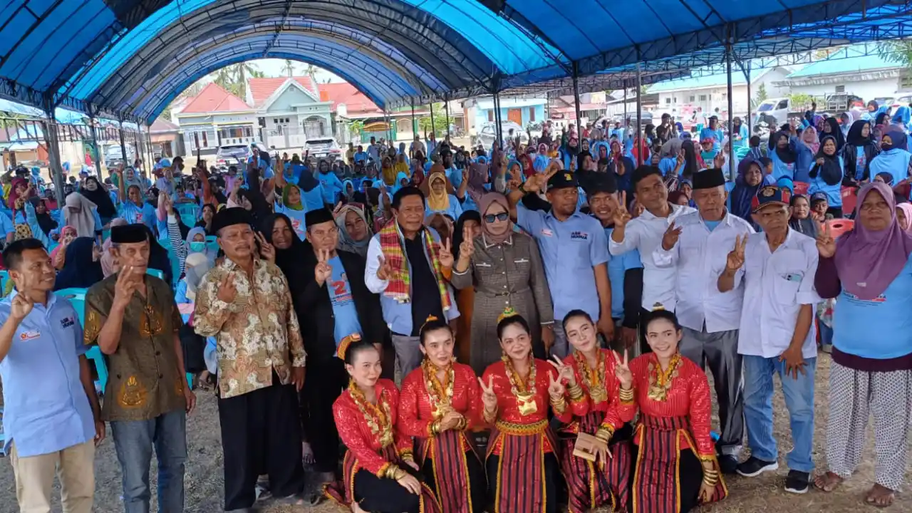 Kampanye ASR-Hugua di Buton Tengah dihadiri ribuan masyarakat. Foto: Ist.