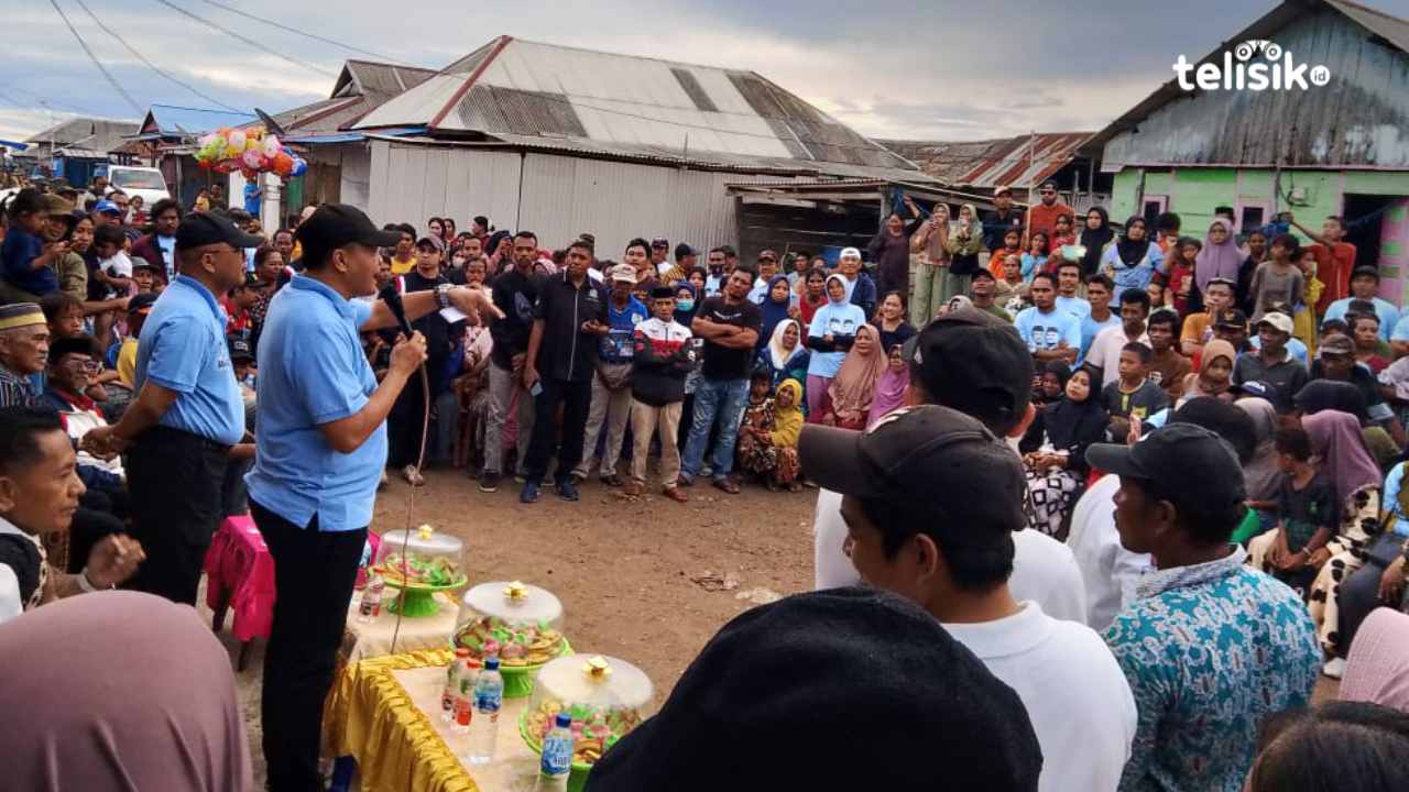 Kunjungan Rajiun - Purnama di Desa Kawite-wite, Kecamatan Kabawo, Muna dipadati oleh masyarakat setempat, Rabu (2/10/2024). Foto: Putri Wulandari/Telisik