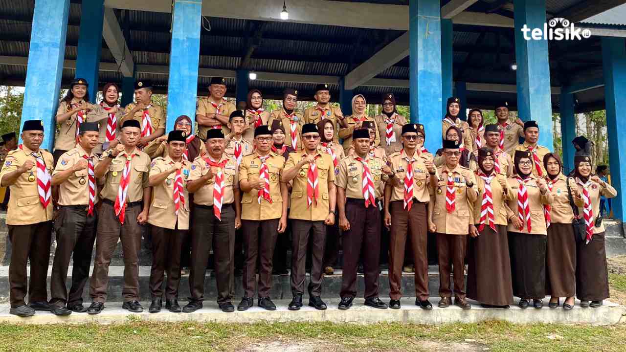 Pj Walikota Baubau menghadiri Kemah Haroana Baubau yang berlangsung di Bumi Perkemahan Samparona. Foto: Elfinasari/Telisik