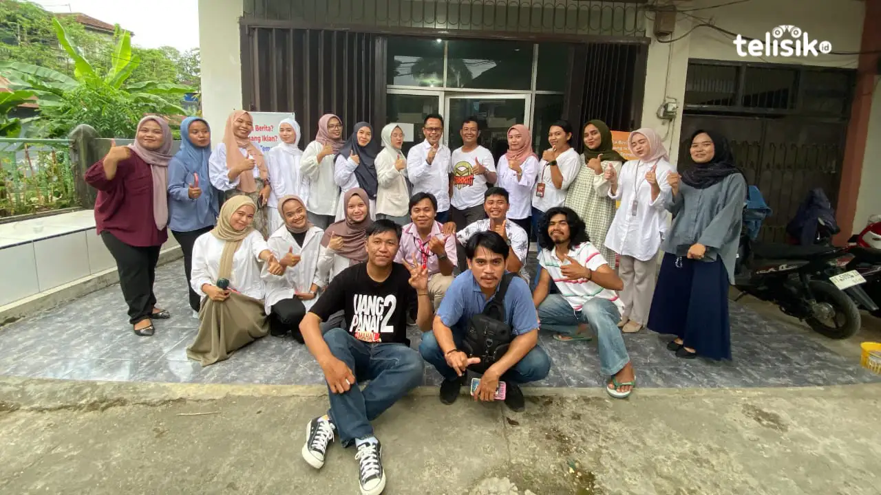Media online telisik.id kini resmi berkantor di lokasi baru di Jl. Letjen Suprapto No. 16, tepatnya di samping Toko Beauty, Kelurahan Mandonga, Kecamatan Mandonga, Kota Kendari, Sulawesi Tenggara. Foto: Fitrah Nugraha/telisik