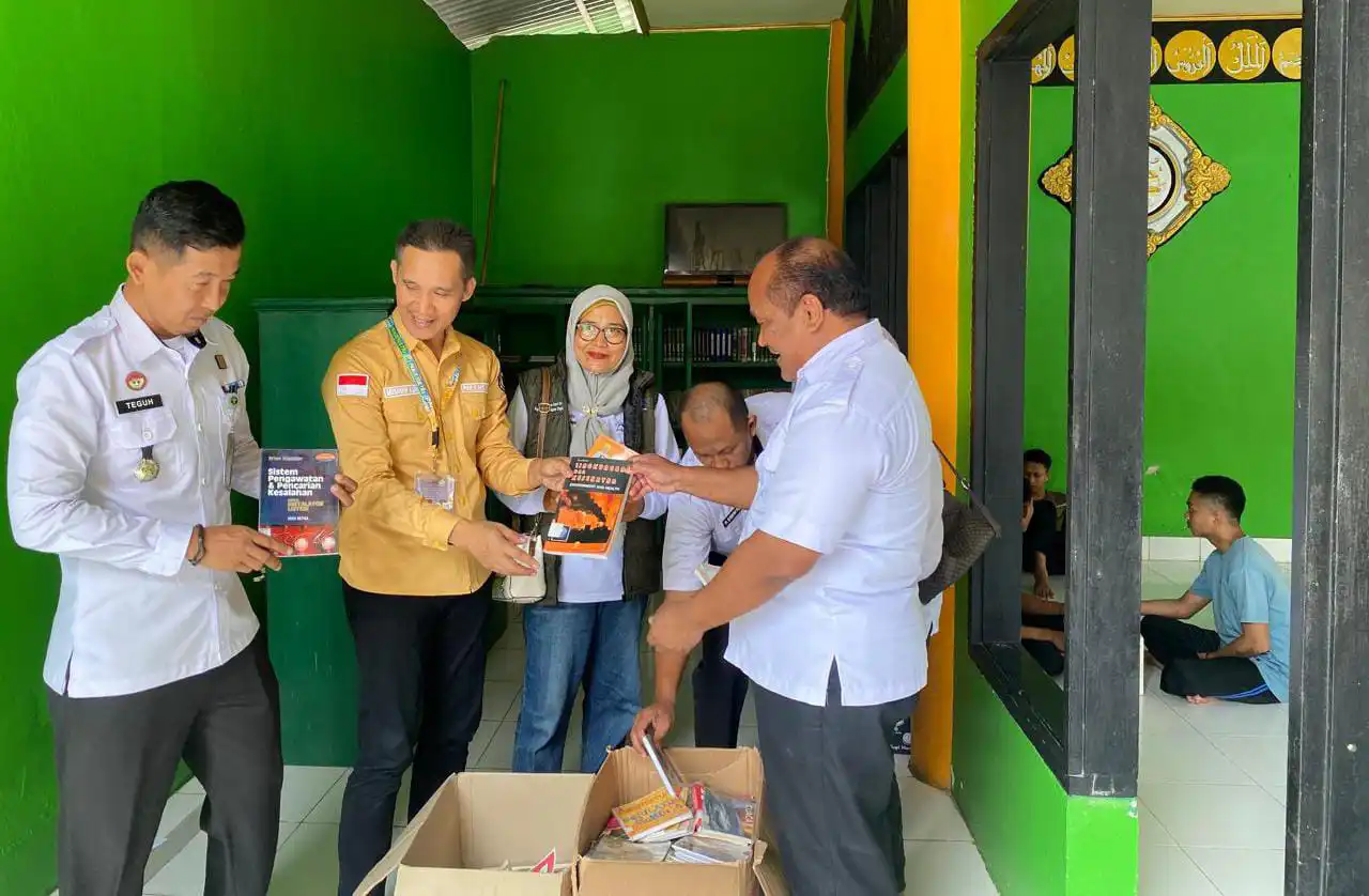 Dinas Perpustakaan dan Kearsipan Daerah Konawe gelar pekan literasi di Rutan Kelas IIB Unaaha. Foto: Ist
