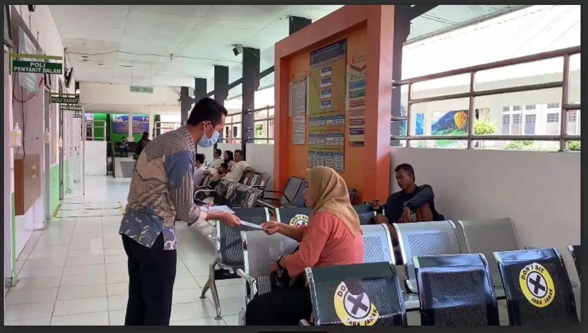 Fakultas Kedokteran UHO dukung eliminasi Tuberkulosis 2030 melalui skrining dan edukasi di Konawe Selatan. Foto: Ist