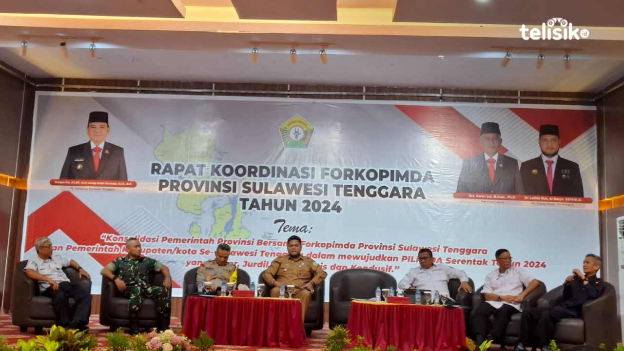 Rapat koordinasi Forkopimda Provinsi Sulawesi Tenggara terkait pemungutan suara Pilkada 2024, Senin (4/11/2024). Foto: Erni Yanti/Telisik