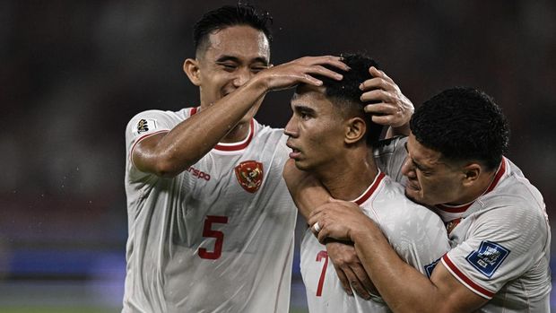 Marselino Ferdinan (tengah) melakukan selebrasi setelah mencetak gol kedua Timnas Indonesia. Foto: Repro Antara