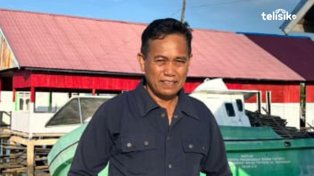 Kepala Desa Tanjung Pinang, Abdul Azis. Foto: Putri Wulandari/Telisik