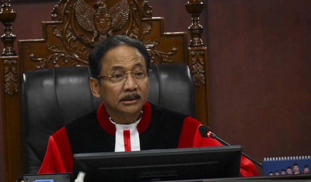 Ketua Mahkamah Konstitusi Suhartoyo, saat memimpin sidang perdana perselisihan hasil pemilihan pilkada di Gedung MK. Foto: Repro Antara