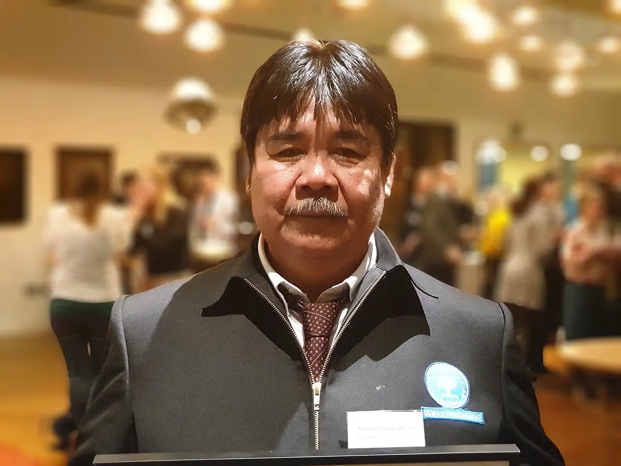 Bambang Hero Saharjo, di acara penghargaan Sense About Science John Maddox 2019. Foto: Repro Wikipedia