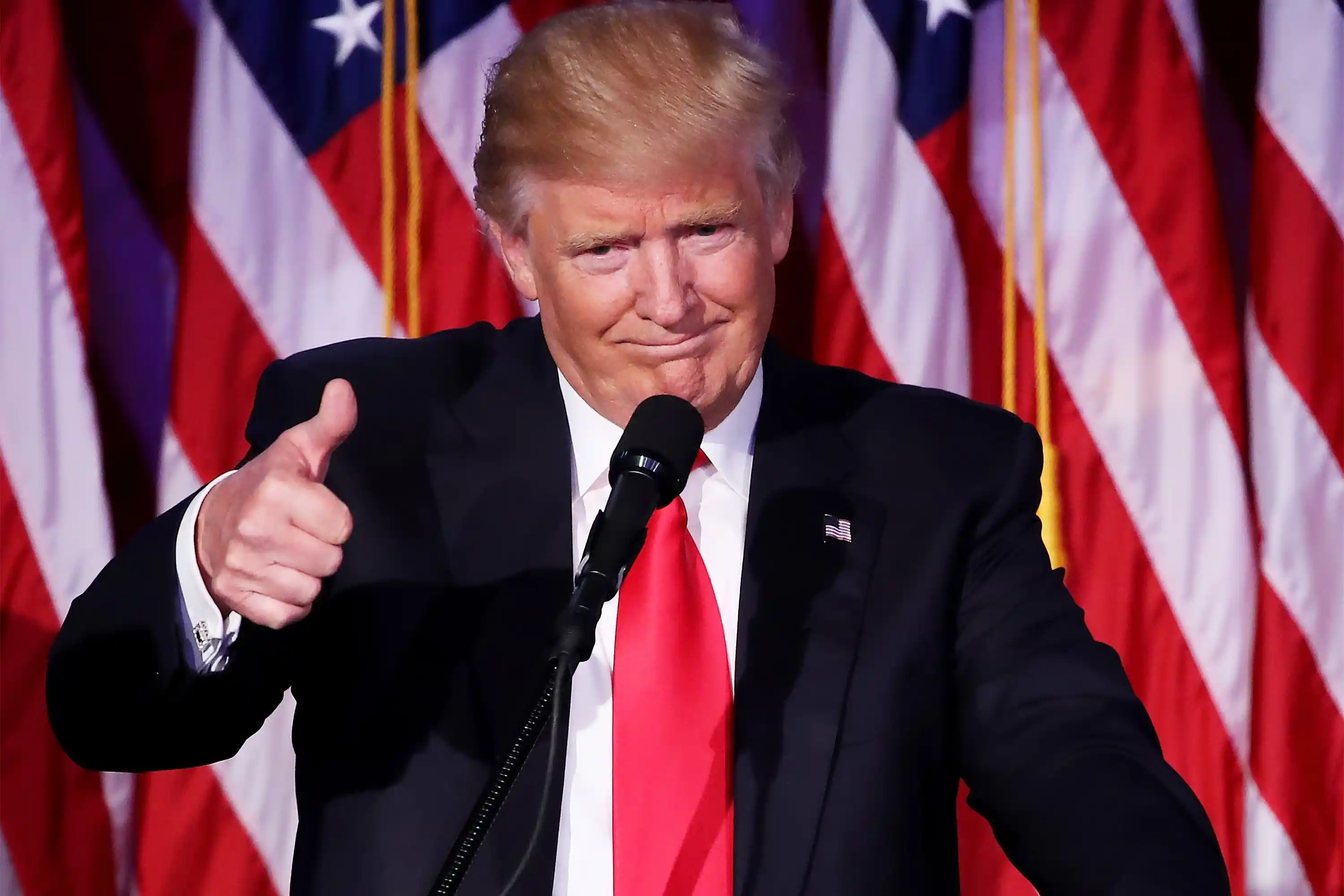 Presiden Donald Trump hentikan semua bantuan luar negeri Amerika. Foto: Rerpo AFP