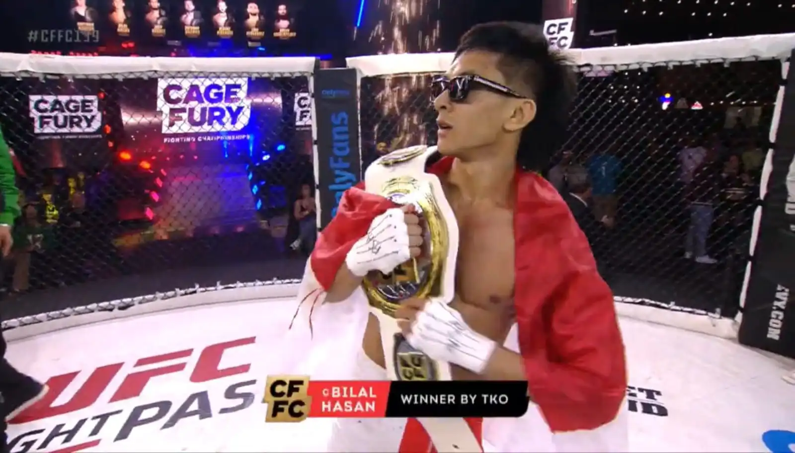 Bilal Hasan sukses mempertahankan gelar juara dunia Cage Fury Fighting Championship. Foto: YouTube@CFFC