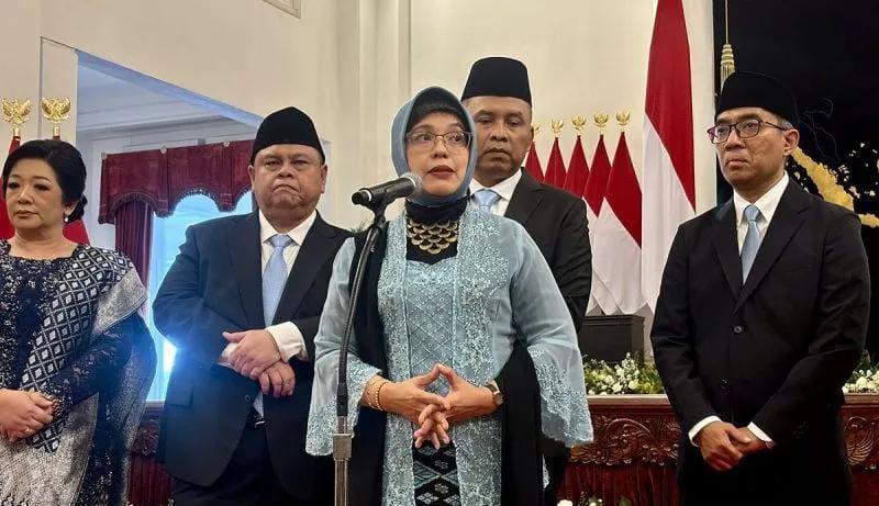 Amalia Adininggar Widyasanti resmi dilantik sebagai Kepala BPS oleh Prabowo. Foto: Repro Antara