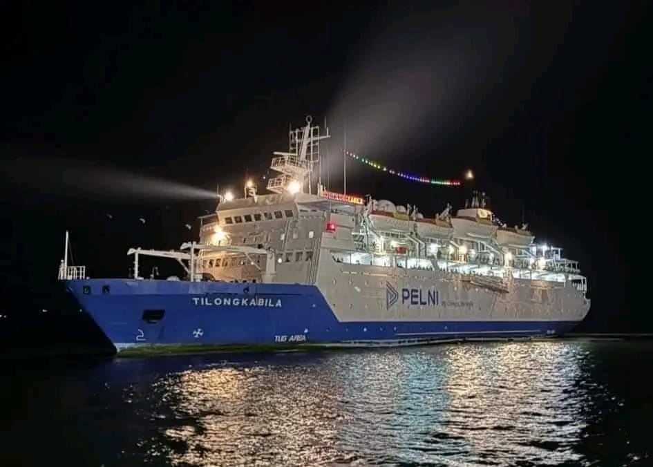 Km Tilongkabila berlayar di rute Lembar, Bima, Labuan Bajo, Makassar, Baubau, Raha, Kendari, Luwuk, Gorontalo, Bitung, dan Benoa. Foto: Facebook Amsy.